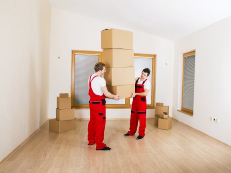 Student removal service helping with unloading at a flat in Crystal Palace